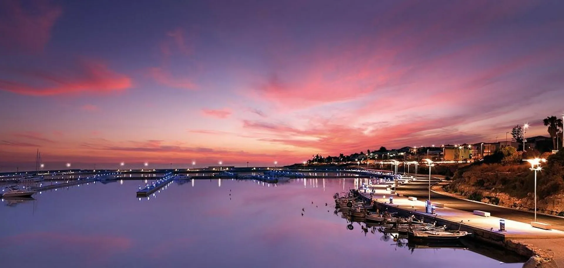 Apartment House With 3 Rooms In Marina Di Ragusa, With Wonderful Sea View Italy